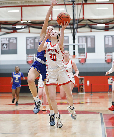 2-18-23 VARSITY SENIOR Lucy Strey NIGHT) vs. Madison West    (67)