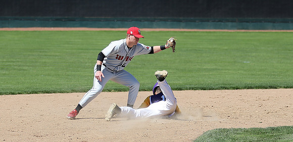 5-7-22 vs. Madison East Game 1  (16)