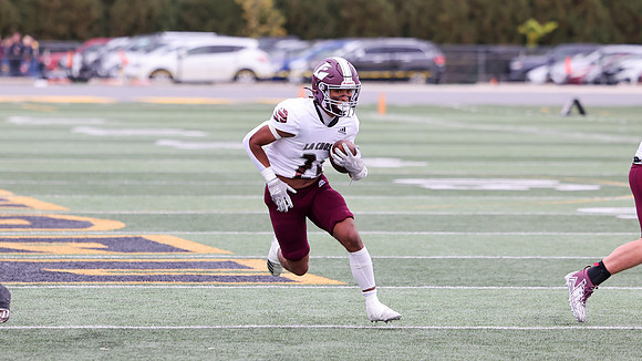 24 Najeh Mitchell (5)