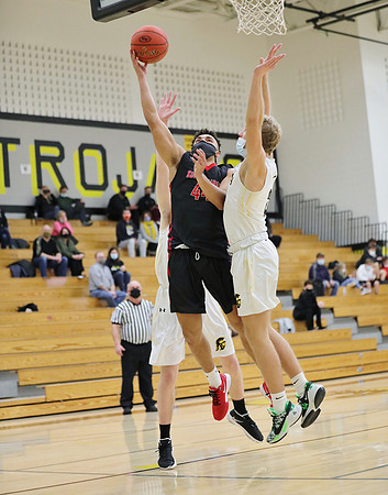 44 Austin Knade 2021 vs. East Troy  (9)