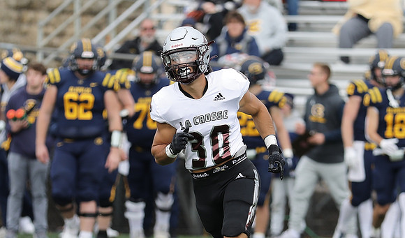 30 Gabe Lynch  (8)
