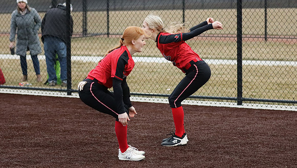 8 Chloe Knoernschild  (44)