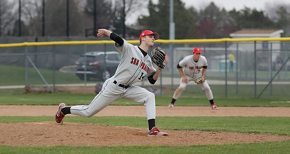 4-29-22 Varsity vs. Waunakee (41)