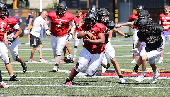 8-13-21 Varsity Scrimmage(s)  (154)
