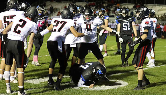 10-7-22 VARSITY vs. Watertown  (44)