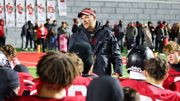 Coach Brian Kaminski (4)