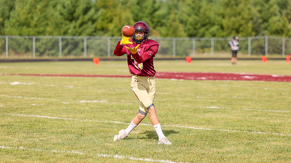 9-4-25 OMRO Foxes vs. Waupun 100 (19)
