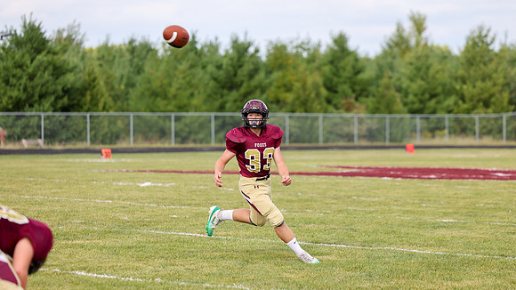 9-4-25 OMRO Foxes vs. Waupun 100 (37)