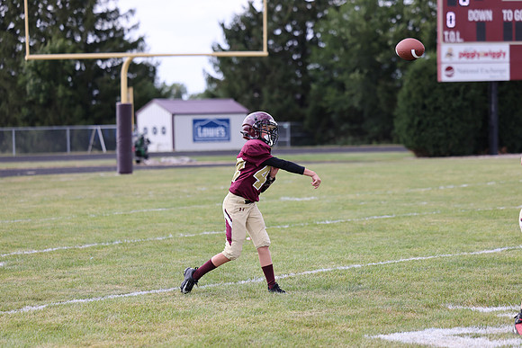 9-4-25 OMRO Foxes vs. Waupun 100 (45)