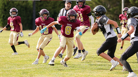 9-4-25 OMRO Foxes vs. Waupun 100 (77)