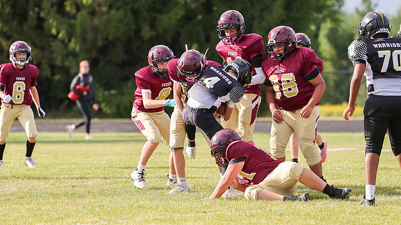 9-4-25 OMRO Foxes vs. Waupun 100 (82)