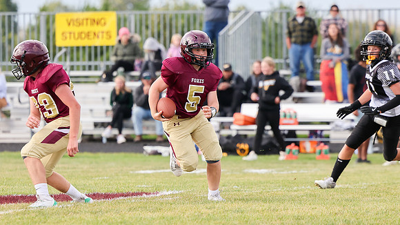 9-4-25 OMRO Foxes vs. Waupun 100 (113)