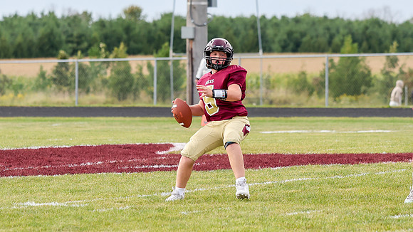 9-4-25 OMRO Foxes vs. Waupun 100 (120)