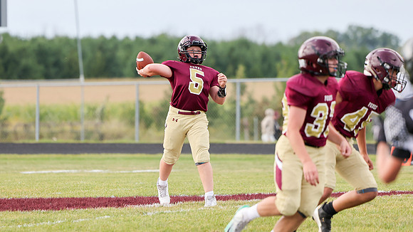 9-4-25 OMRO Foxes vs. Waupun 100 (123)
