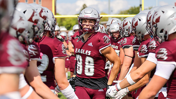 9-20-25 EAGLES vs. Wayne State (1154)