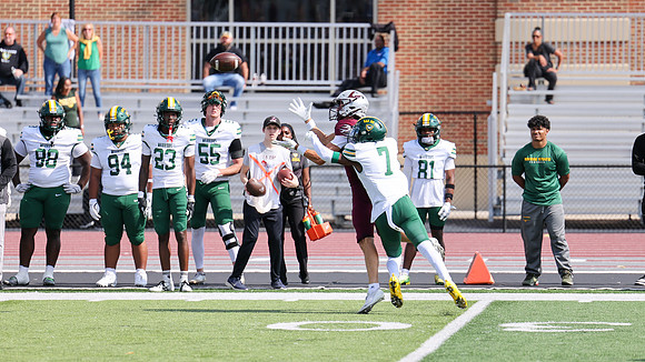 1 Tyler Bowman (30)