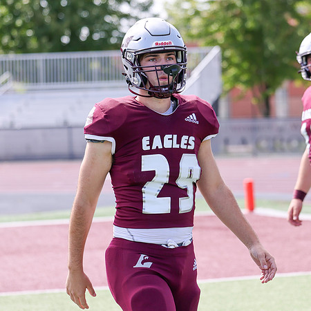 29 Noah Weier (2)