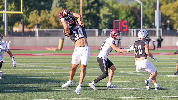 30 Gabe Lynch (38)