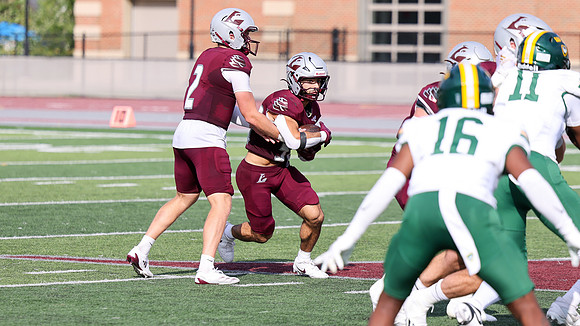 30 Gabe Lynch (28)