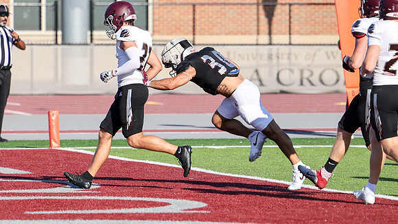 30 Gabe Lynch (34)