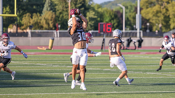 30 Gabe Lynch (37)