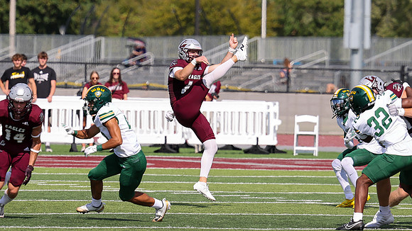 43 Ethan Tranel (19)
