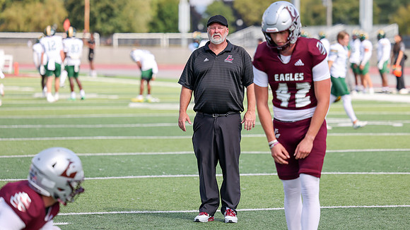 Coach Jon Larson (4)