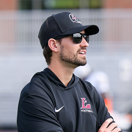 Coach Tarek Yaeggi (5)