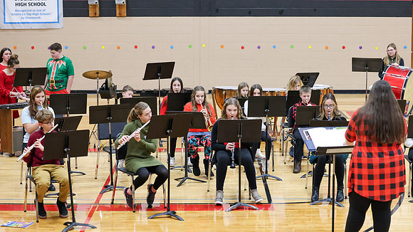 12-17-24 Cullen School Holiday Concert (31)