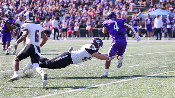 10-4-25 EAGES vs. Whitewater (570)