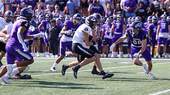 10-4-25 EAGES vs. Whitewater (1072)