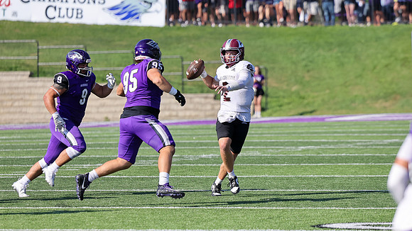 2 Kyle Haas (35)