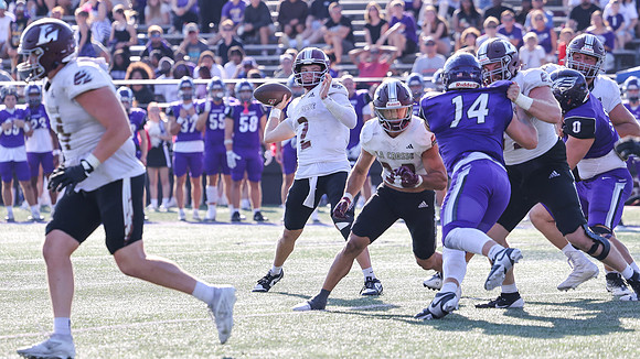 2 Kyle Haas (44)