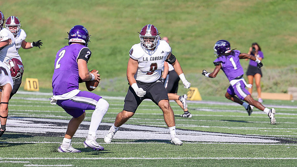 9 Tyler Burkley (5)
