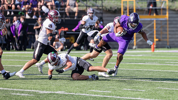 11 Jared Pelishek (19)