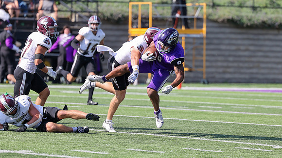 11 Jared Pelishek (20)