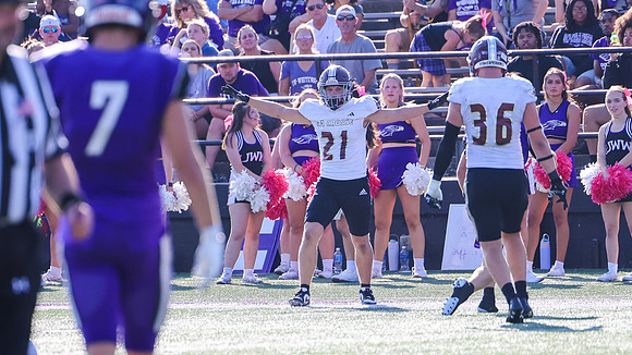 21 Trent Mullen (28)