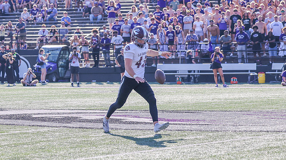 43 Ethan Tranel (14)