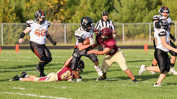 10-7-25 Omro Foxes vs. Ripon (43)