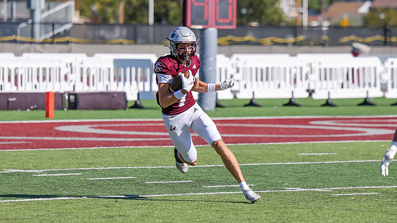 10-11-25 EAGLES vs. UW Eau Claire (1078)