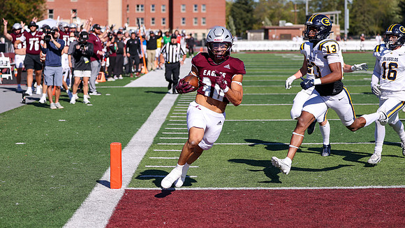 10-11-25 EAGLES vs. UW Eau Claire (1191) - Copy