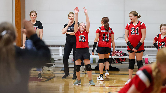 10-13-25 Ariella Volleyball (17)