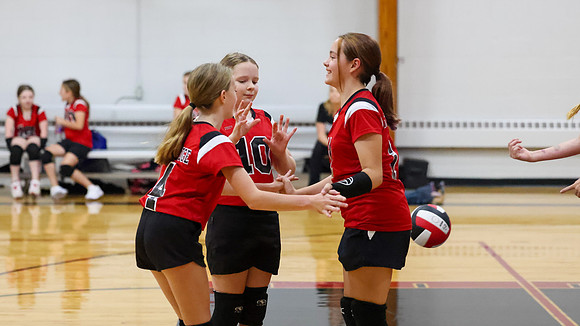 10-13-25 Ariella Volleyball (40)
