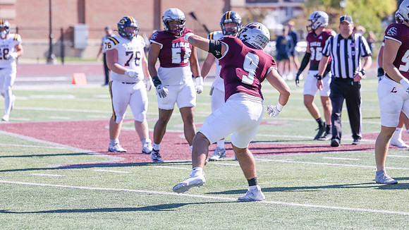 9 Tyler Burkley (8)