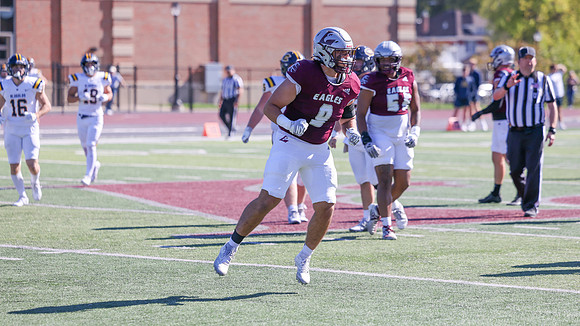 9 Tyler Burkley (11)