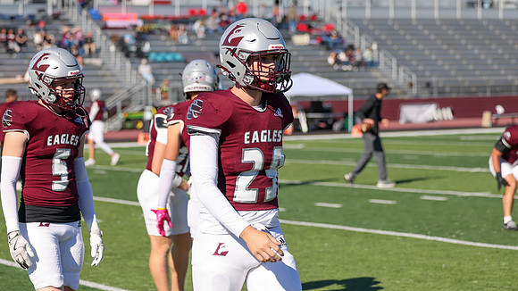 29 Noah Weier (2)
