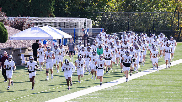10-18-25 EAGLES vs. UW Platteville (140)