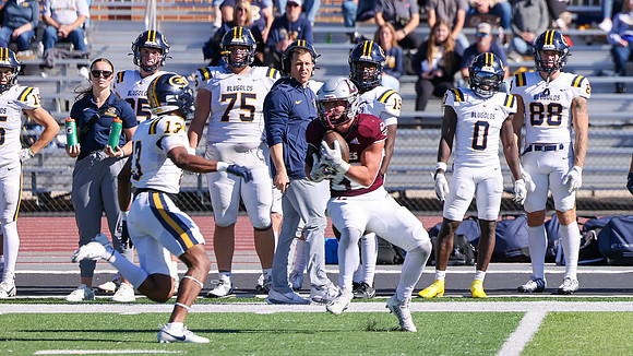 10-11-25 vs. UW La Crosse (9)