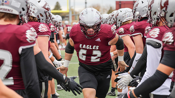 10-25-25 EAGLES vs. UW Oshkosh (528)