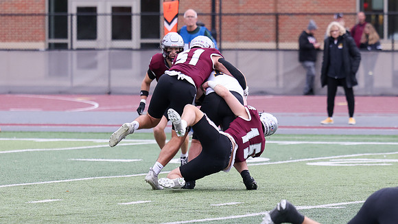 15 Nick Jorrndt (6)